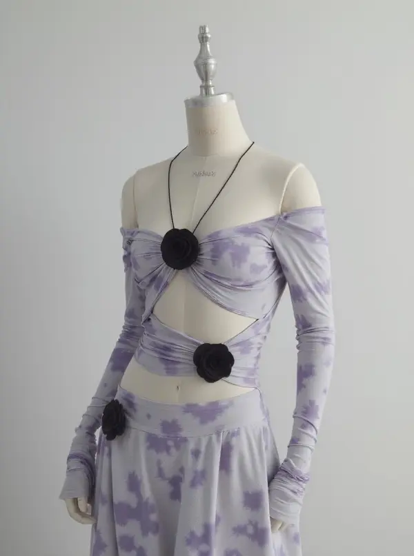 Ghost mannequin result: same garment on an invisible mannequin form, white background, no human figure